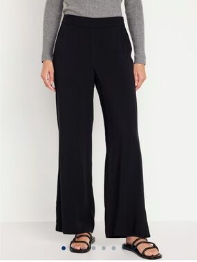 Old Navy Black Wide-Leg Playa Pull-On Pants